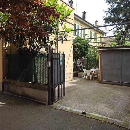 B&B Number 9 Bologna Exterior photo